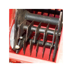 Broyeur de végétaux thermique, BRF, Couteaux / Marteaux - Tractable 