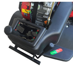 6 vitesses avant et 2 marches arrières