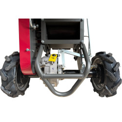 Broyeur de végétaux auto-tracté 19 CV – bois vert et bois sec