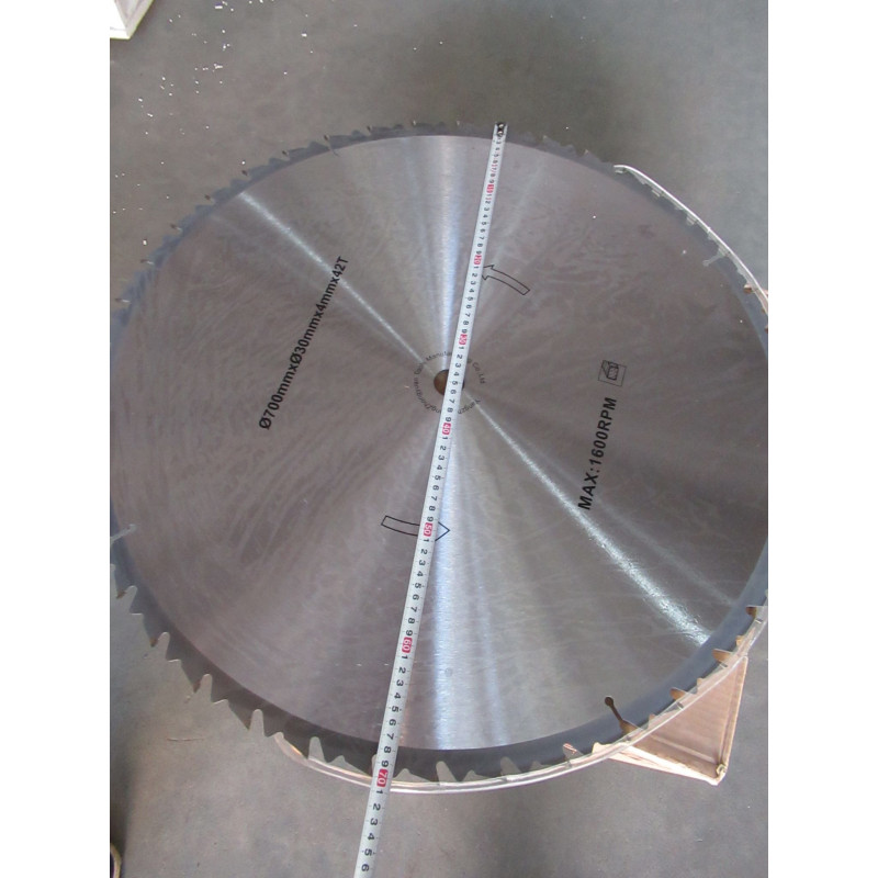 Lame de scie à bûche 700mm