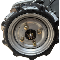 Broyeur auto-tracté 19 cv Pack – Opérationnel dès réception - 100 mm